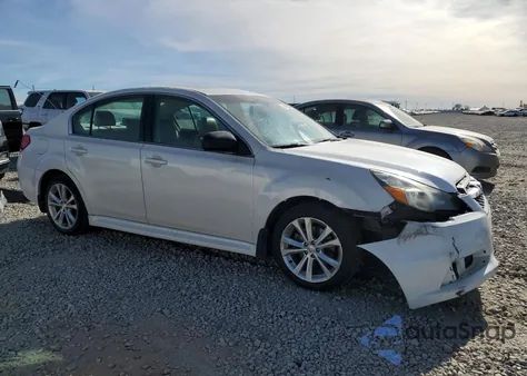2013 Subaru Legacy 2.5I Limited z USA, uszkodzony, nr VIN 4S3BMBL60D3017510
